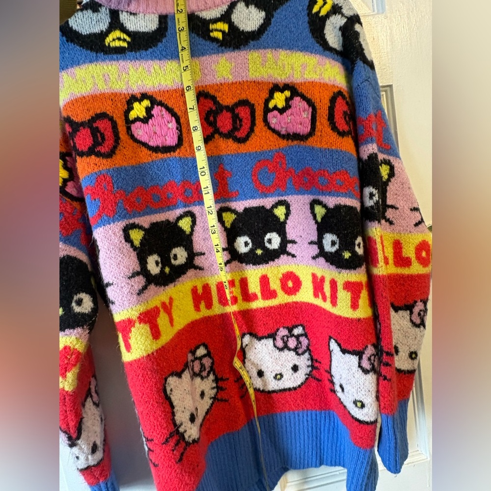 Hello Kitty & Friends x Forever 21
Cardigan Sweater Womens S - Picture 8 of 10